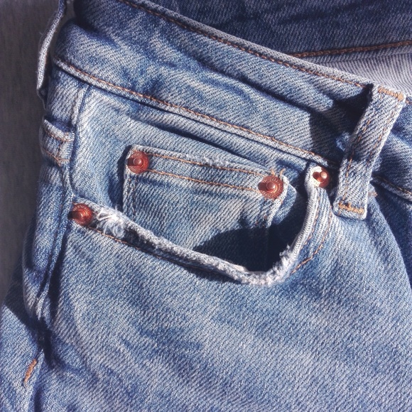 !!! FREE ADD ON !!! zara distressed jeans - Picture 4 of 8